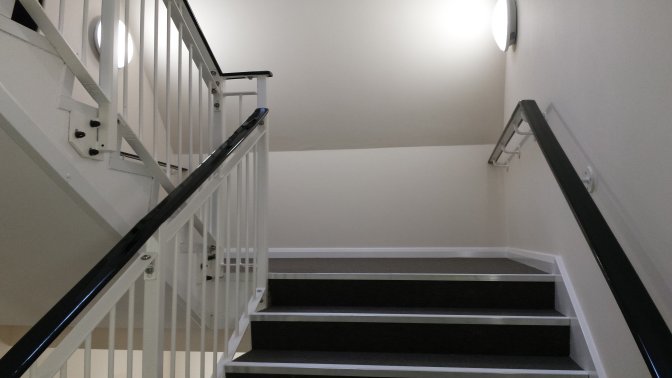 galvanized and powder coated stair core balustrade with handrail